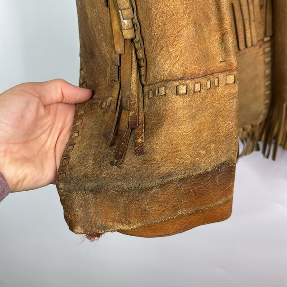 Vintage Buckskin Leather Western Fringe Jacket Size Large - Picture 12 of 14